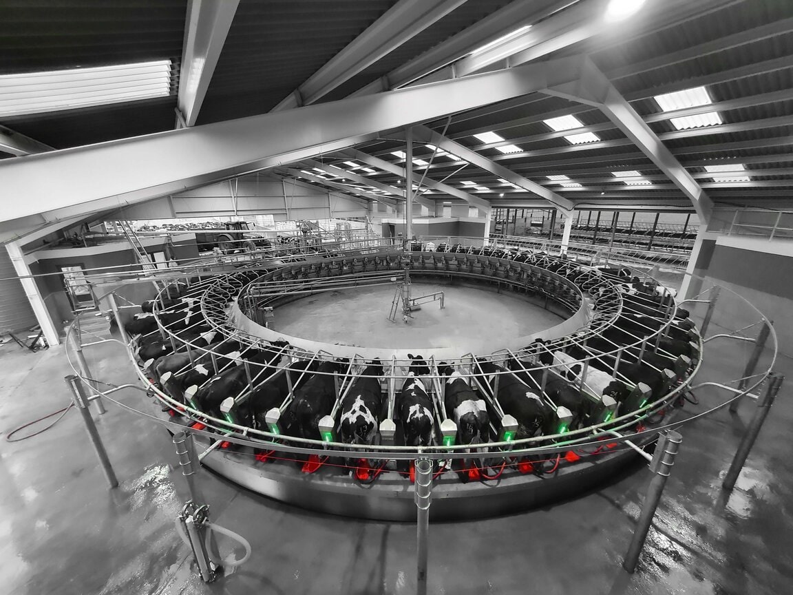 Агро Альфа, Агро Альфа Milking Machine, Rotary Milking Parlour, Milking Parlour, Агро Альфа Rotary